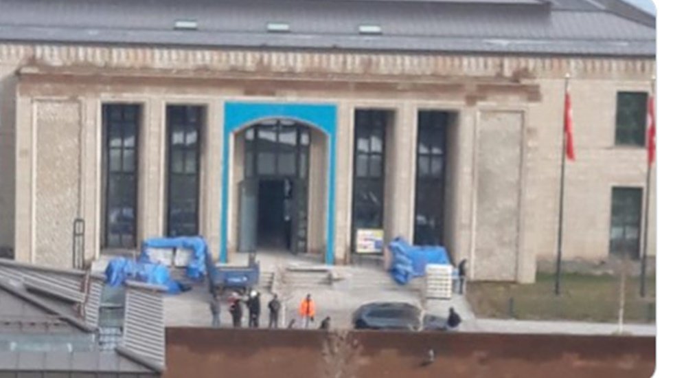 CHP İl Başkanı: Bitlis ahlatta&rsquo;ki saray inşaatı tam gaz devam?