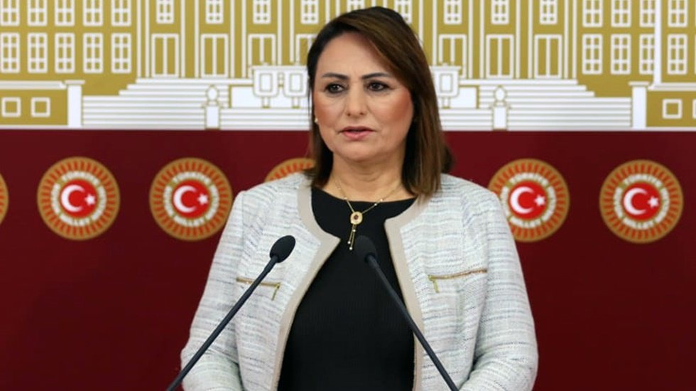 Ukrayna&rsquo;dan d&ouml;nen &ouml;ğrenciler eğitimlerine devam edemiyor...