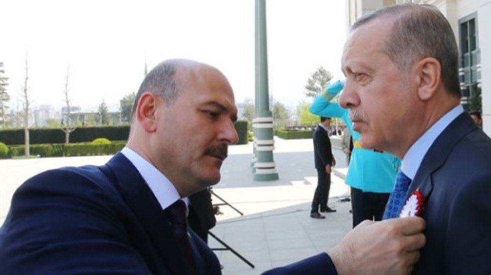 Soylu'dan kritik hamle! Erdoğan'a mesaj verdi: G&uuml;&ccedil;l&uuml;y&uuml;m, kalıcıyım, vazge&ccedil;ilmezim