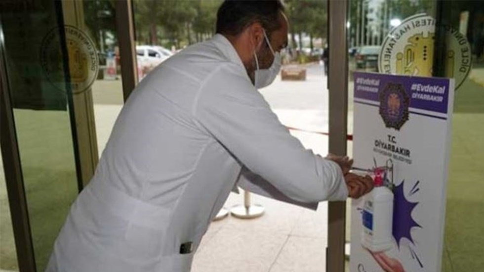 Kayyım belediye, Diyarbakır'da sahte dezenfektan dağıttı
