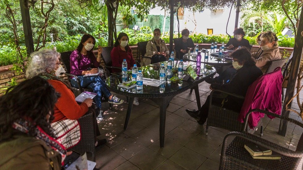 &nbsp;Korona g&uuml;nlerinde artan kadın şiddetine karşı g&uuml;&ccedil; birliği toplantısı &nbsp;