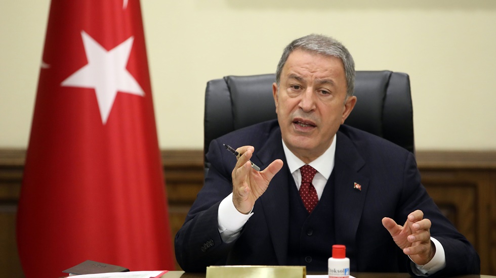 'Milletvekilli' adaylığı sorusunu yanıtsız bırakan Bakan Akar deprem sonrası &uuml;lkesine d&ouml;nen Suriyeli sayısını a&ccedil;ıkladı...
