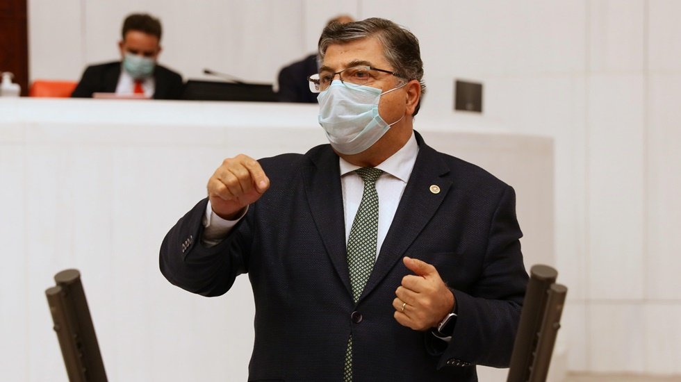 Milletvekili Sındır: &ldquo;Depremzedeler bir dayatmayla karşı karşıya&rdquo;