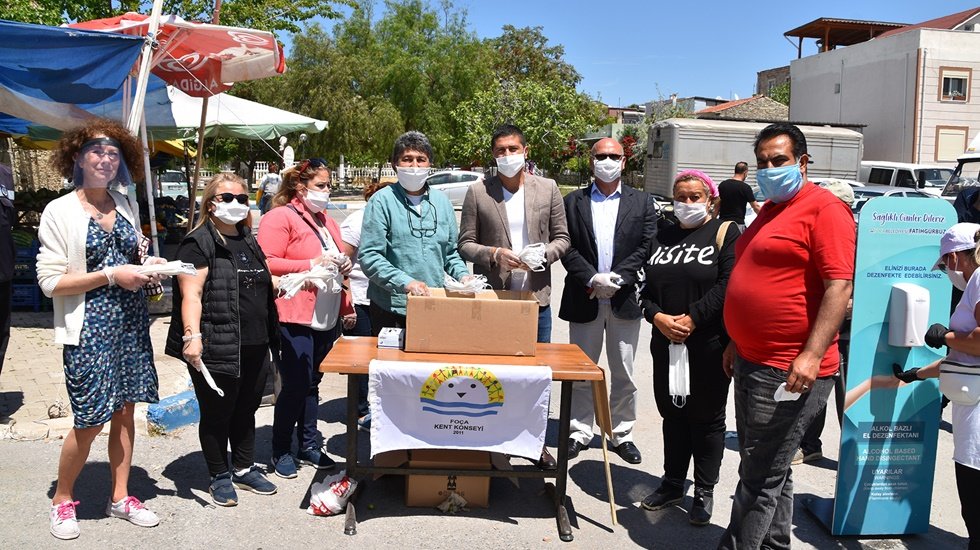 Fo&ccedil;a pazarlarında koronavir&uuml;s tedbirleri