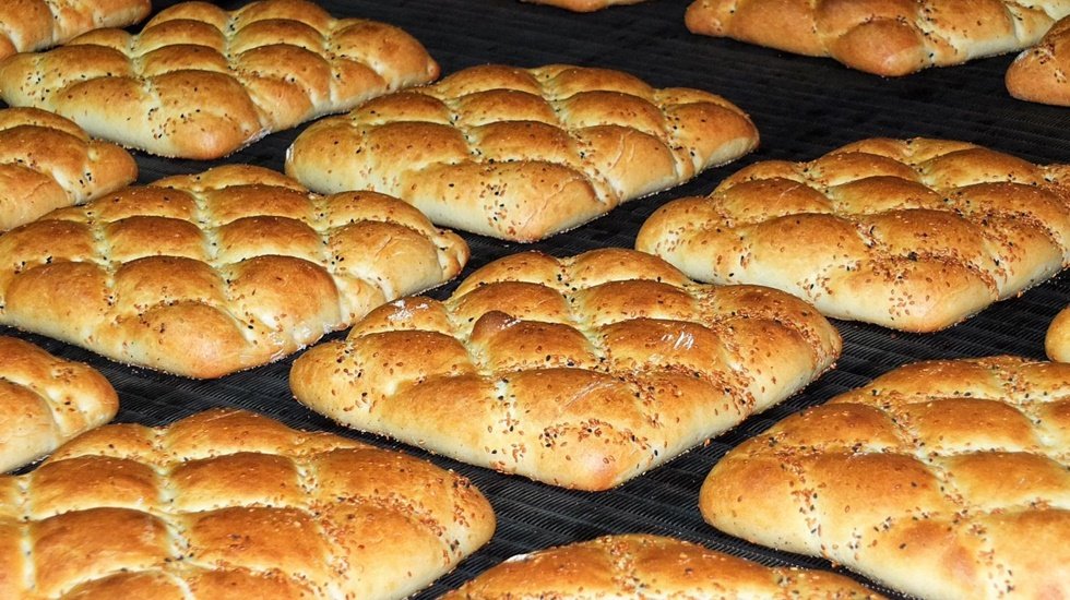 İstanbul Halk Ekmek ‘Ramazan Pidesi’ el değmeden üretiliyor