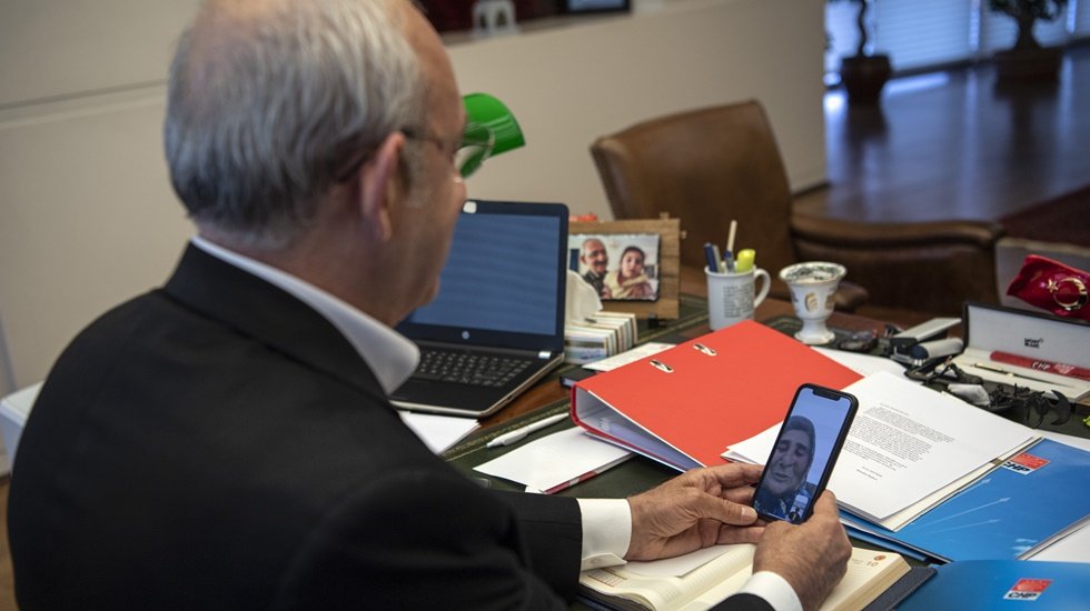 Kılı&ccedil;daroğlu&rsquo;ndan &ldquo;Anneler G&uuml;n&uuml;&rdquo; Telefonu