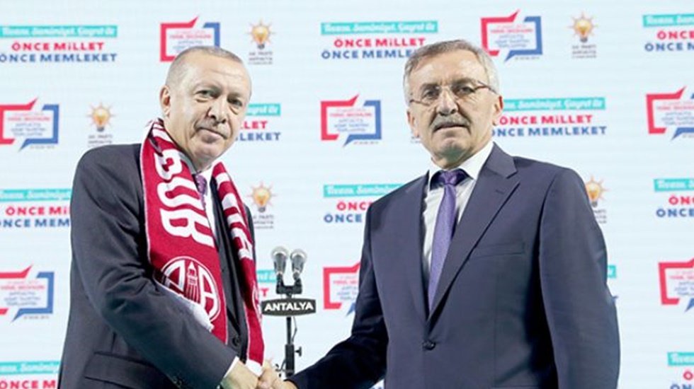 R&uuml;şvet ile g&uuml;ndeme gelen Serik Belediyesi&rsquo;nden yeni skandal