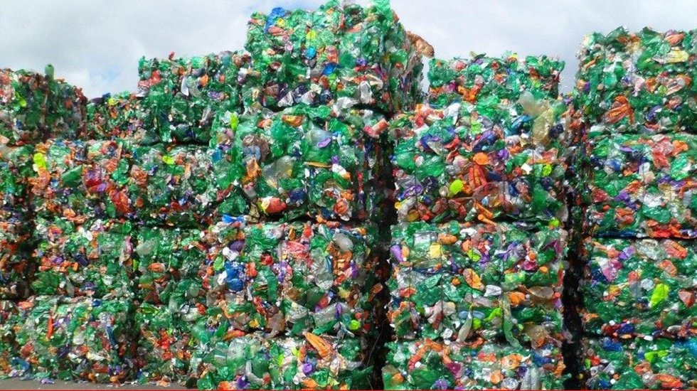 &Ccedil;in&rsquo;in plastik atık ithalatını yasaklamasının ardından en b&uuml;y&uuml;k atık alıcılarından biri T&uuml;rkiye oldu...