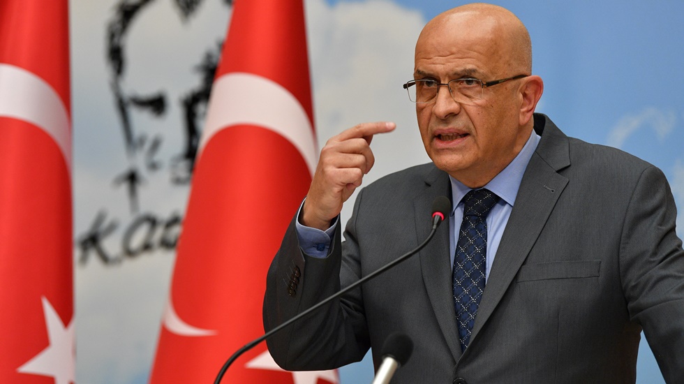 Yerel mahkeme Anayasa Mahkemesi'nin Enis Berberoğlu kararına uymadı