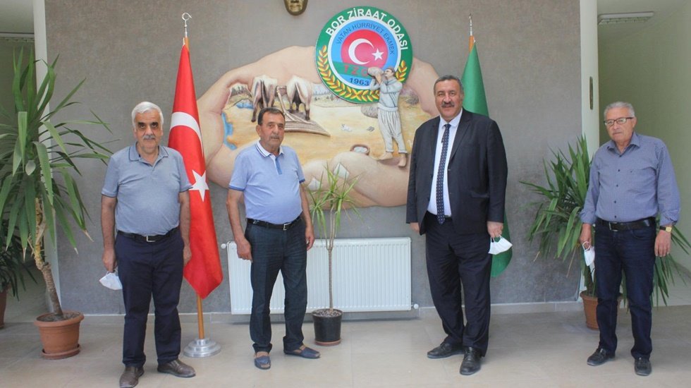 G&uuml;rer: &ldquo;Esnaf ve &ccedil;ift&ccedil;inin y&uuml;z&uuml; g&uuml;l&uuml;yorsa toplumun her kesimi mutludur&rdquo;&nbsp;