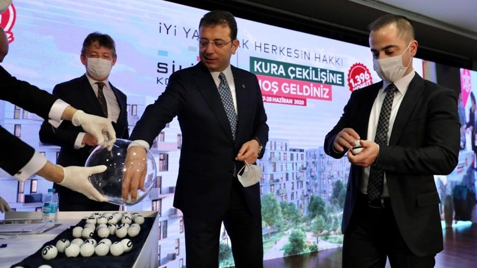 İmamoğlu: “Bizim hayatımızın önemli gerçeği deprem”