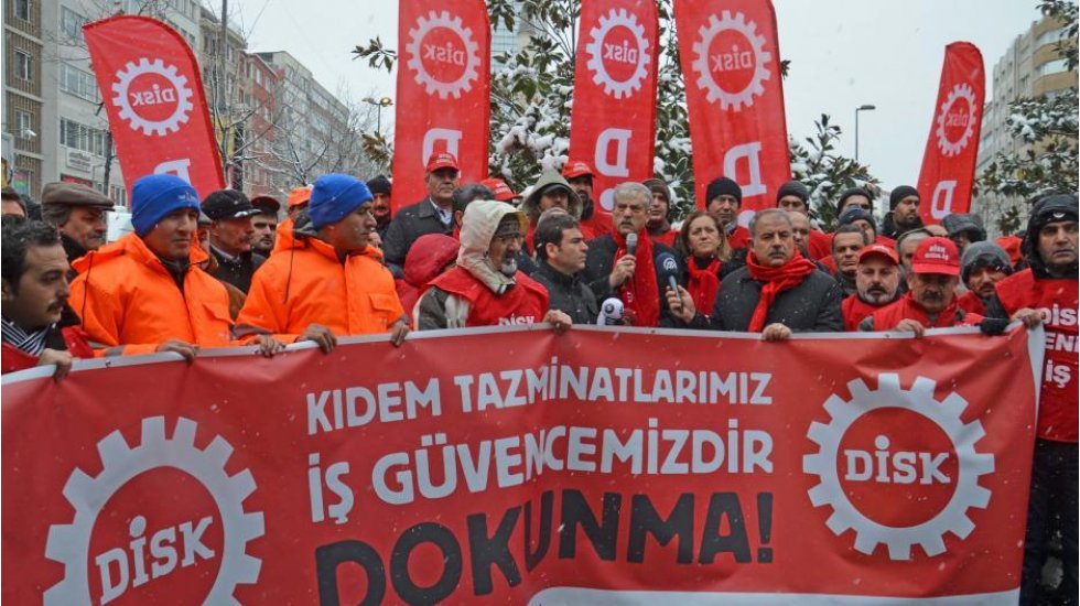 DİSK ve T&uuml;rk-İş&rsquo;ten 81 ilde kıdem tazminatı eylemi