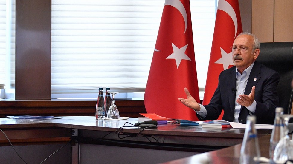 Kılı&ccedil;daroğlu İl Başkanları Toplantısında Konuştu