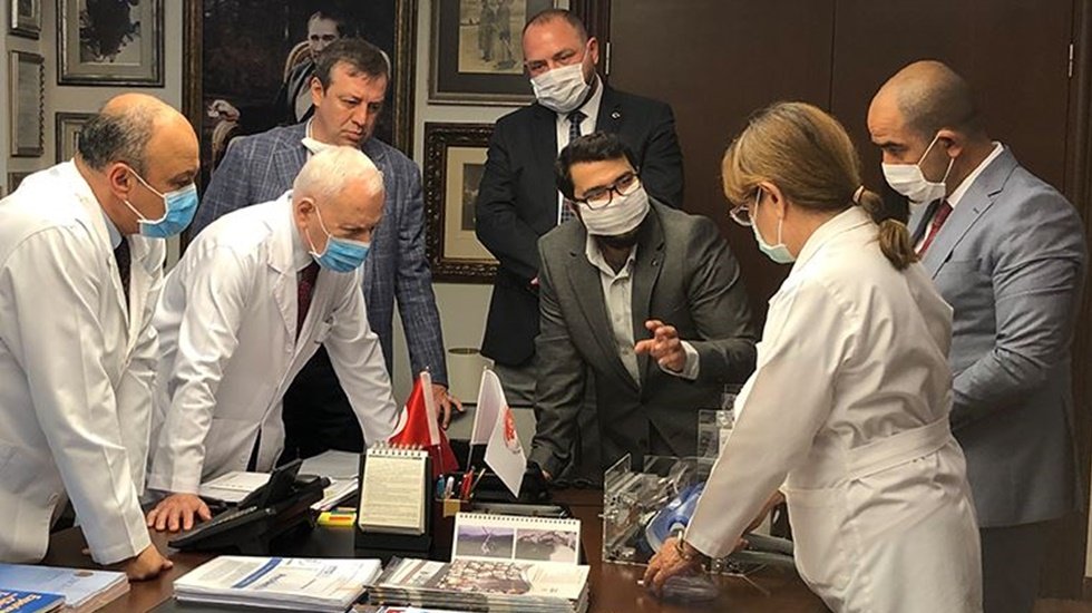 Kılı&ccedil;daroğlu talimat verdi yerli solunum cihazı Haberal&rsquo;a teslim edildi