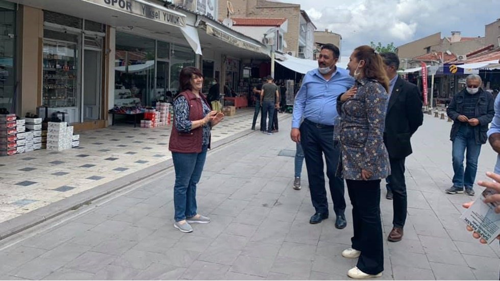 Koksal: "Saray h&uuml;k&uuml;meti her zamanki gibi vatandaşı g&ouml;rmezden geliyor"