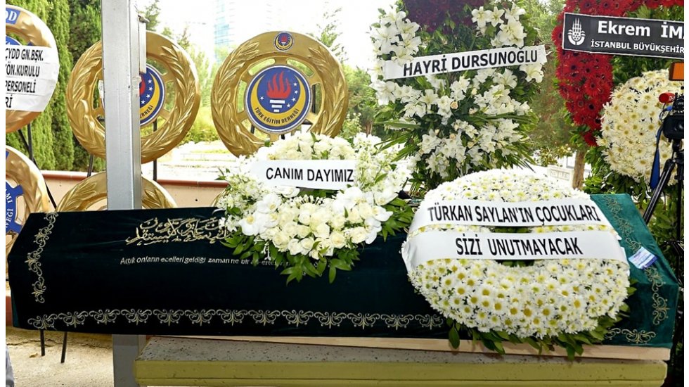 Huysuz Virjin&rsquo;e H&uuml;z&uuml;nl&uuml; Veda&hellip;