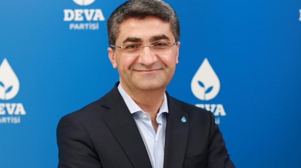 İmamoğlu'na DEVA Partisi'nden destek