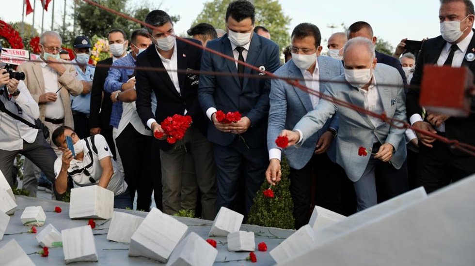 İmamoğlu&rsquo;ndan &ldquo;Srebrenica Soykırımı&rdquo; Mesajı:  &ldquo;Acıyı derinden hissediyorum&rdquo;