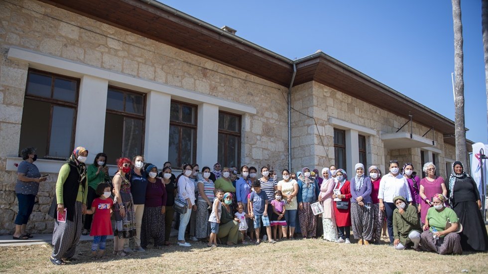 Mersin&rsquo;de Kadın Kooperatifi, Atat&uuml;rk&rsquo;&uuml;n kurduğu kooperatif binasını kullanacak