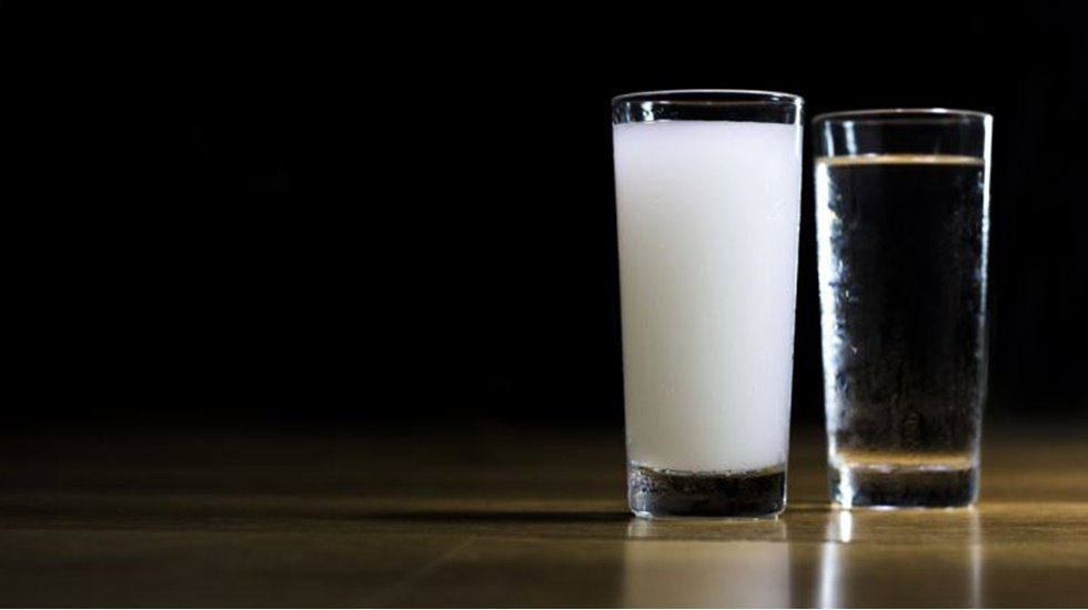 Kendi yaptığı içkiden zehirlendi, hayatını kaybetti