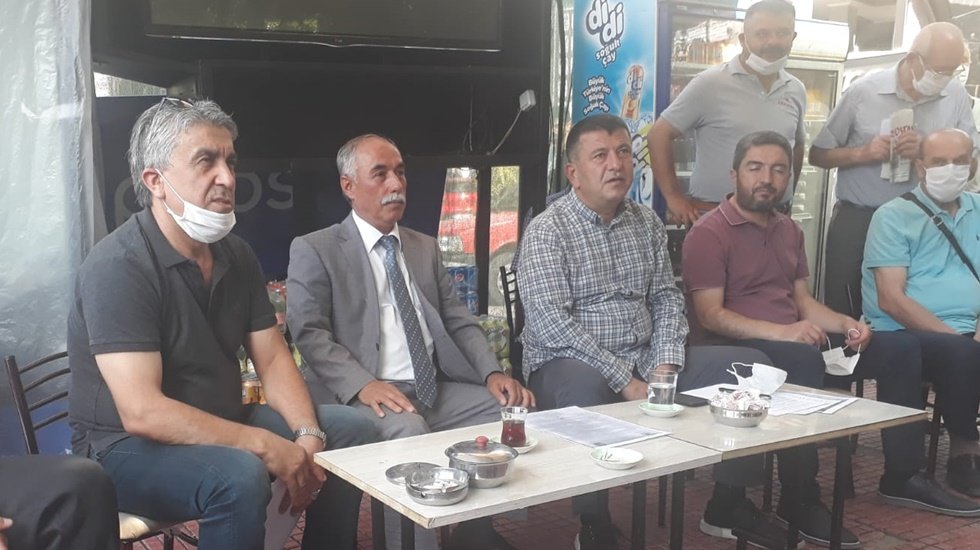 Ağbaba: &ldquo;Bu siyasi bir mesele değil; ekmek ve aş meselesi&rdquo;