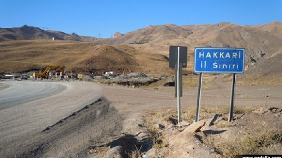 Hakkari'de toplantı, g&ouml;steri ve y&uuml;r&uuml;y&uuml;şlerine 15 g&uuml;n yasak&hellip;