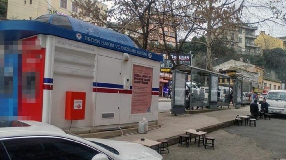 Kurnazlığın b&ouml;ylesi: &lsquo;Bebek emzirme kabini&rsquo; dediler ATM a&ccedil;tılar