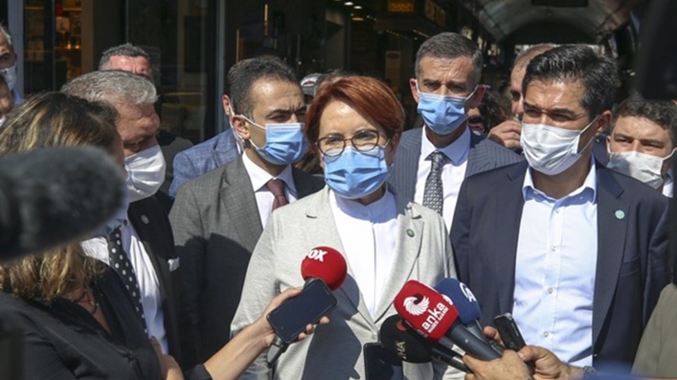 Meral Akşener: Esnafın sağlam durmasını y&ouml;neticiler sağlamak zorunda!