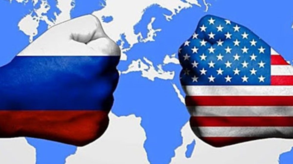 'Suriye'de Rus askeri aracı ile ABD askeri aracının &ccedil;arpıştı'