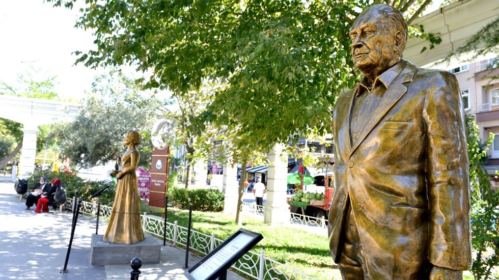 Avcılar’da parklar yenileniyor