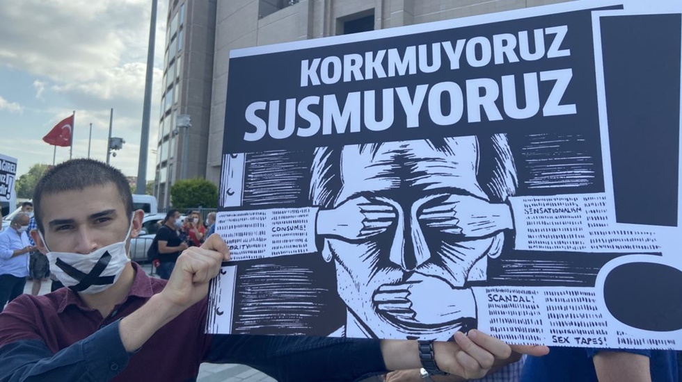 İki kadın gazetecinin yaptıkları haber dolayısıyla tehdit edilmesi meclis g&uuml;ndemine taşındı...