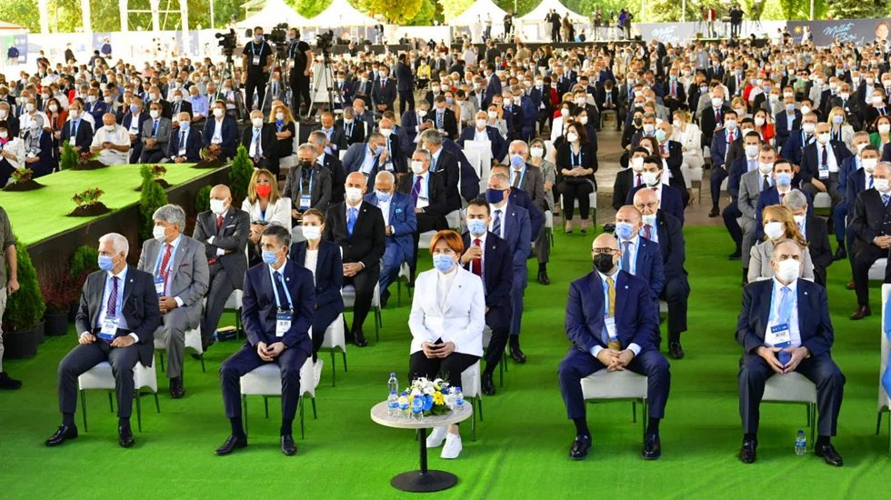 İYİ Partiyi y&ouml;netecek kadro belli oldu! İşte tam liste