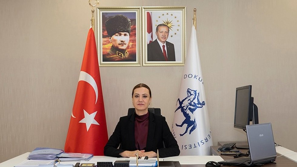 CHP&rsquo;li Polat: &ldquo;Rekt&ouml;r Hanım akıl tutulması yaşıyor olmalı&rdquo;