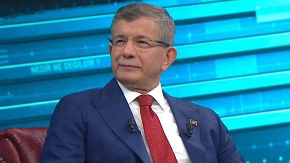 Davutoğlu&rsquo;nu kızdıran soru&hellip;. Bu soruyu bir g&uuml;n Erdoğan'a sorarsın