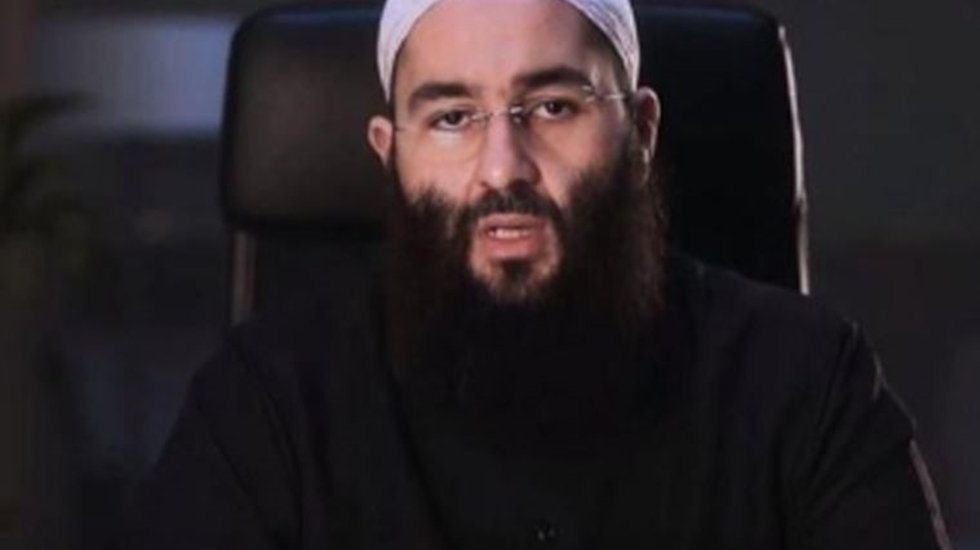 Fransa&rsquo;da, &ldquo;radikal İslam fikirleri yayma&rdquo; nedeniyle kapatılan derneğin başkanından, T&uuml;rkiye&rsquo;ye sığınma talebi