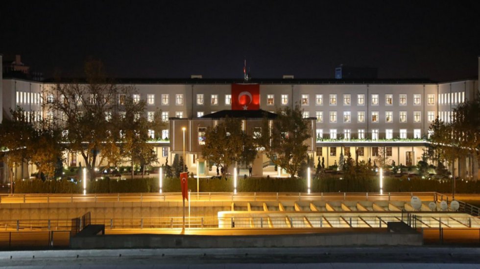 İ&ccedil;işleri Bakanlığı: Işıklarımız hi&ccedil; s&ouml;nm&uuml;yor!