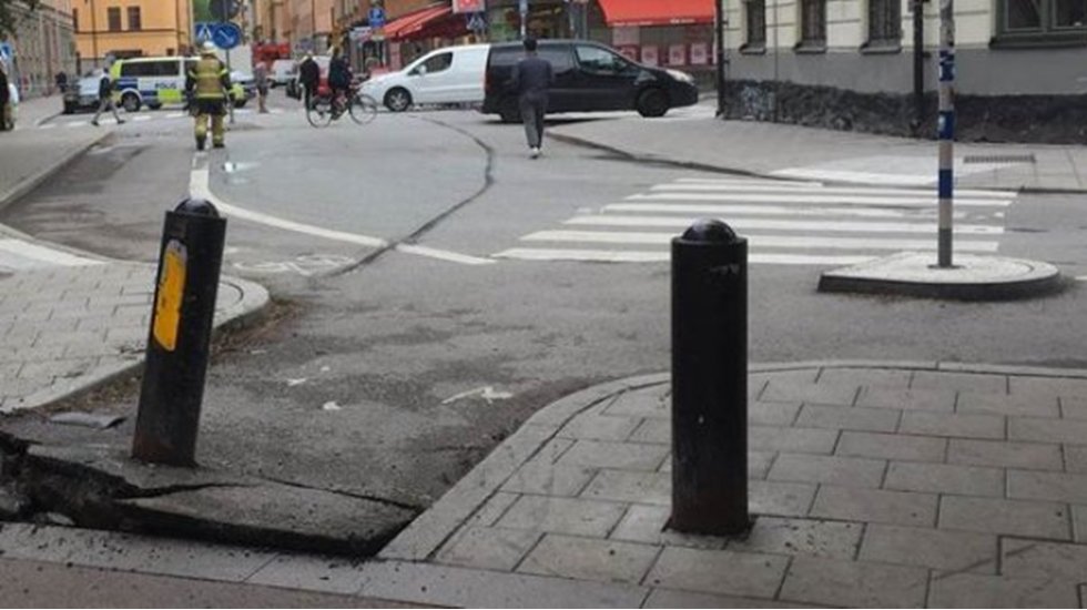 &Ouml;yle bir yalan s&ouml;yledi ki dediğini yaptırdı polisleri &ccedil;ıldırttı