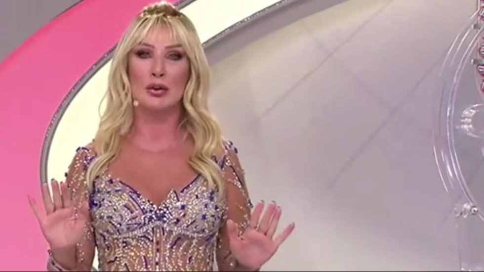 Seda Sayan "Haydi Bismilllah" dedi ve Sayısal Loto'yu sundu