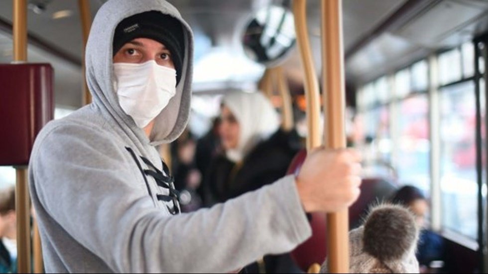 İstanbul’da toplu taşıma yasağı gençler için esnetildi