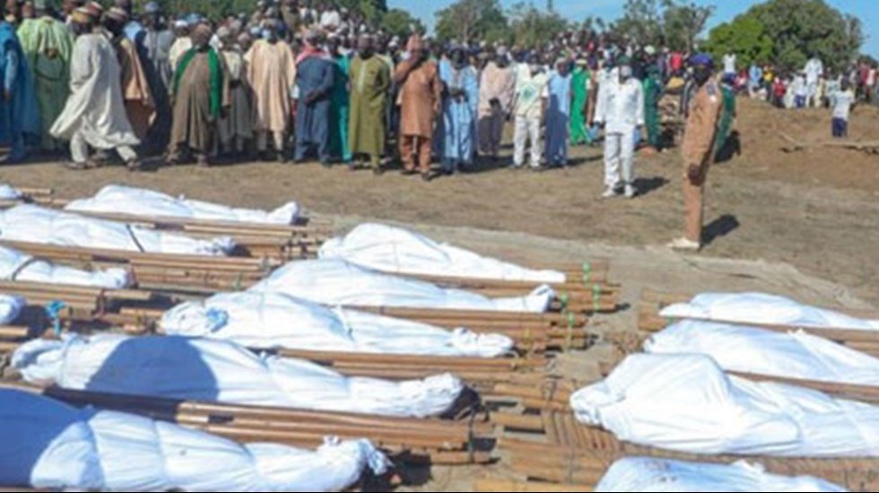 Cihat&ccedil;ı ter&ouml;r 43 tarım iş&ccedil;isinin boğazını keserek katletti