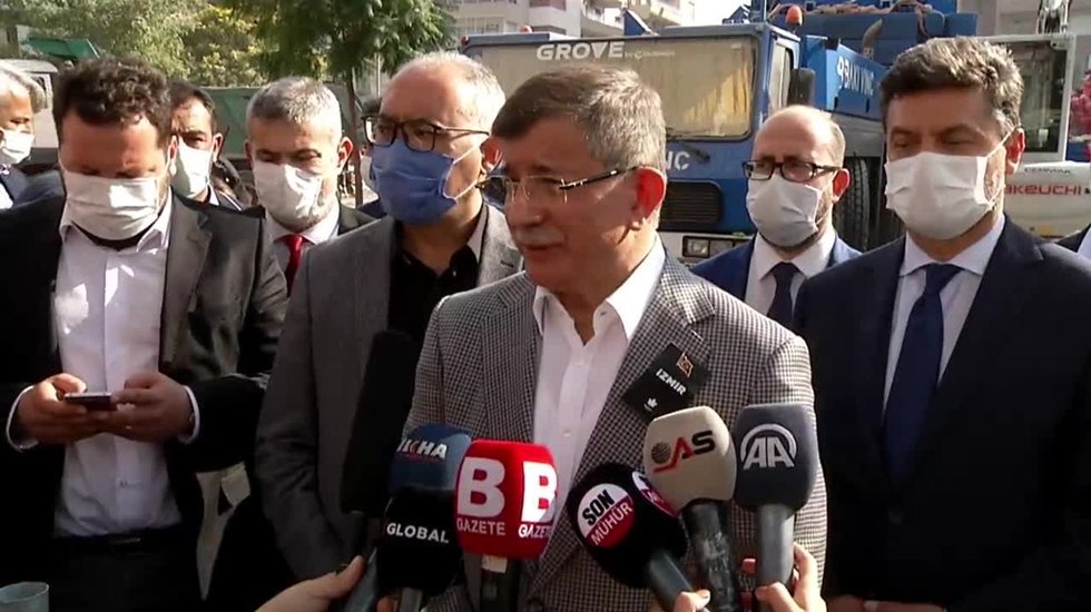 Davutoğlu: &ldquo;Şehirler yeniden planlanmalı, yoksa bizden sonraki nesiller bizi affetmezler&rdquo;