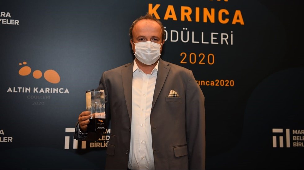 'Oku Avcılar' a Altın Karınca Ödülü