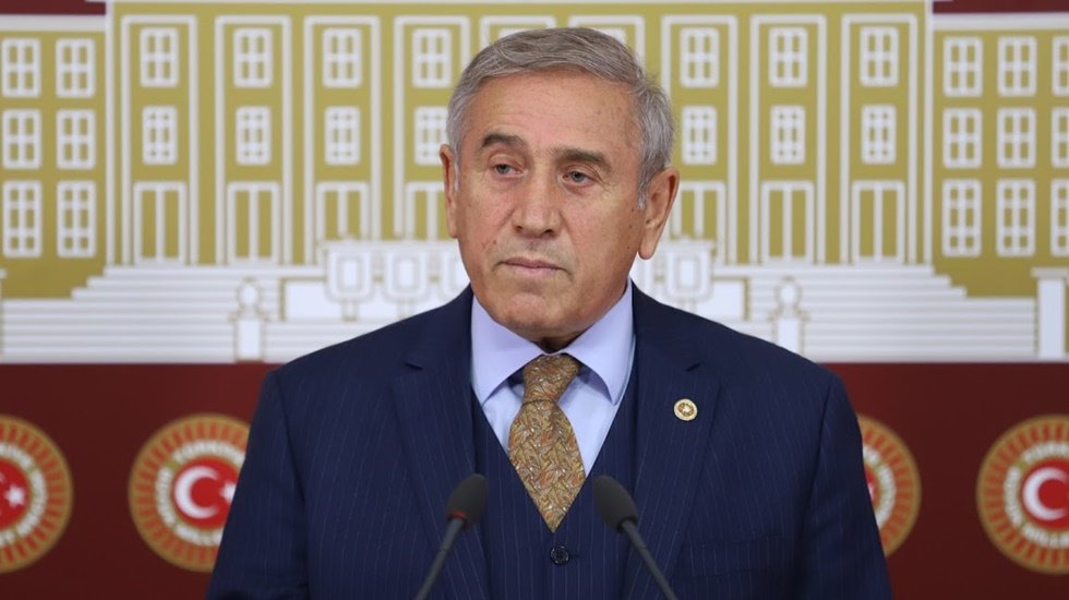 Asgari &uuml;cretten vergi alınmamalıdır