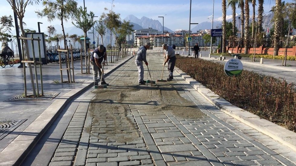 B&uuml;y&uuml;kşehir&rsquo;in kısıtlama mesaisi