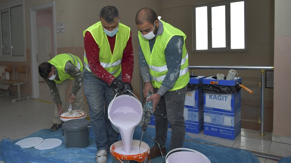 Esenyurt Belediyesi Muhtarlık Binaları ve Sağlık Ocakları yeniliyor