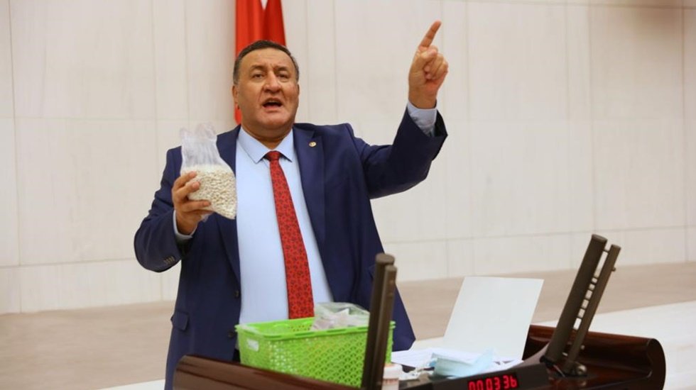 &ldquo;T&uuml;rkiye, gıdada riskli duruma girdi&rdquo;