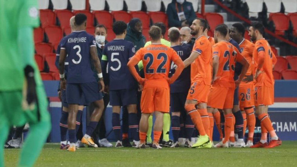 Irk&ccedil;ılık nedeniyle yarıda kalan PSG-Medipol Başakşehir ma&ccedil;ı yarın devam edecek