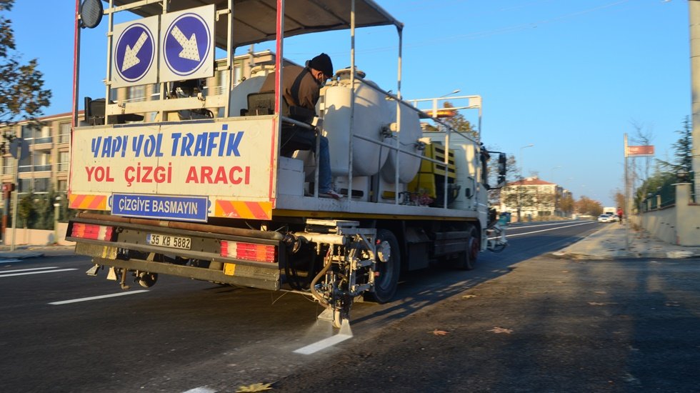 L&uuml;leburgaz&rsquo;da 56 saatlik sokağa &ccedil;ıkma yasağında &ccedil;alışma durmadı