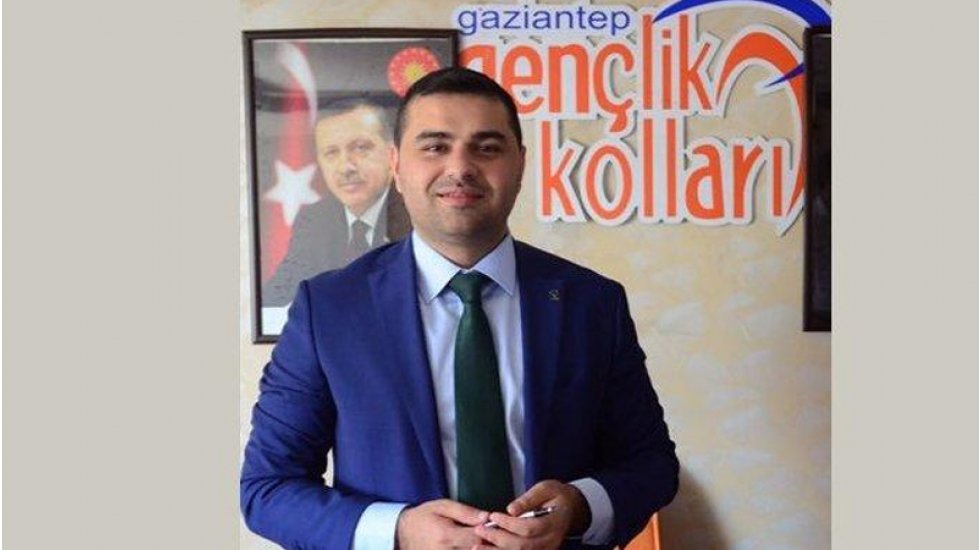 AKP'li başkanın y&ouml;netiminde olduğu şirket, ihaleleri kapmış!