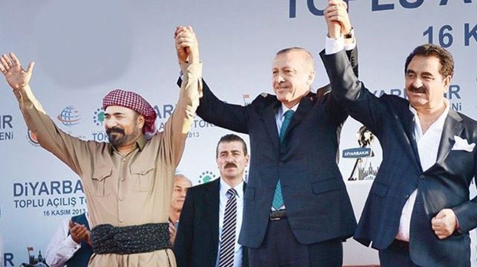 Demirtaş'ın avukatından dikkat &ccedil;eken paylaşım: "Erdoğan'ın yargılanmasının yolu mu a&ccedil;ılıyor?"